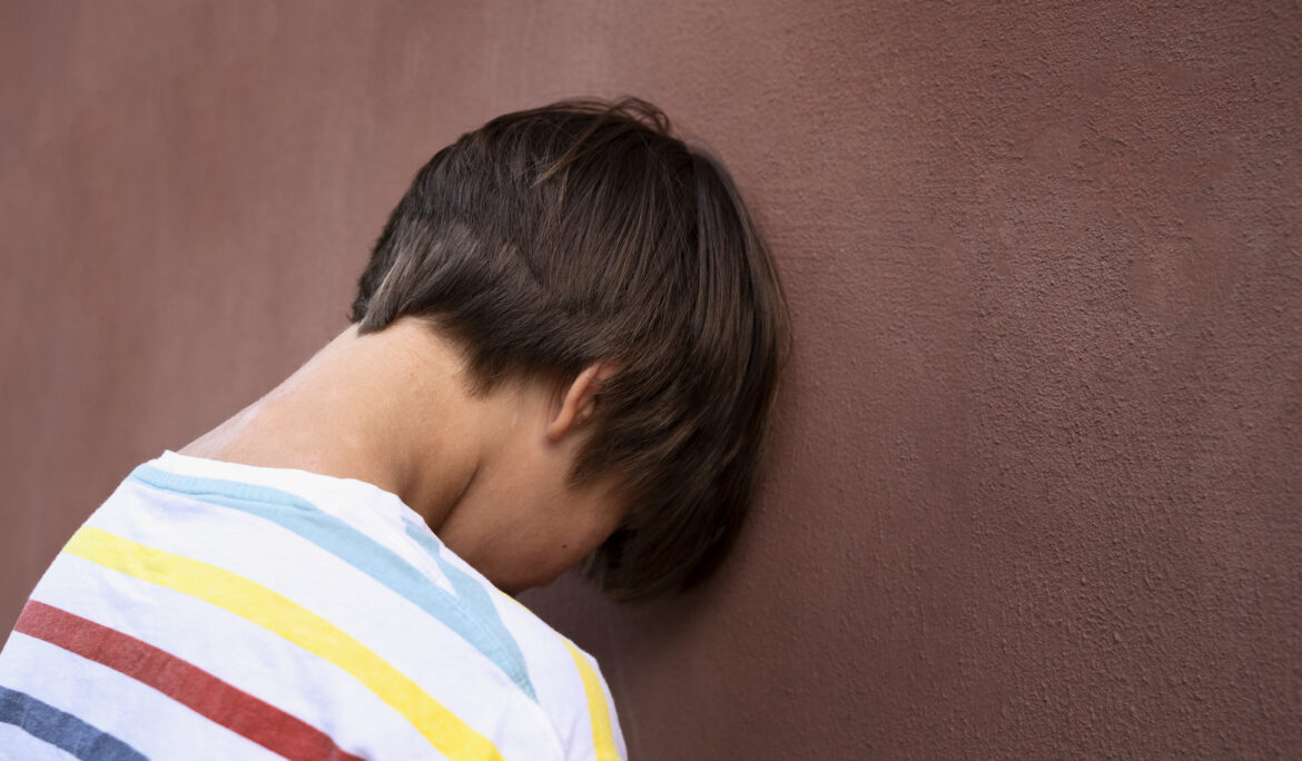 head banging in children